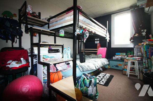 Appartement T3 agréable de 70m2 (Carrez) avec sa belle terrasse de 7m2, quartier Gèze (15e, Calade)