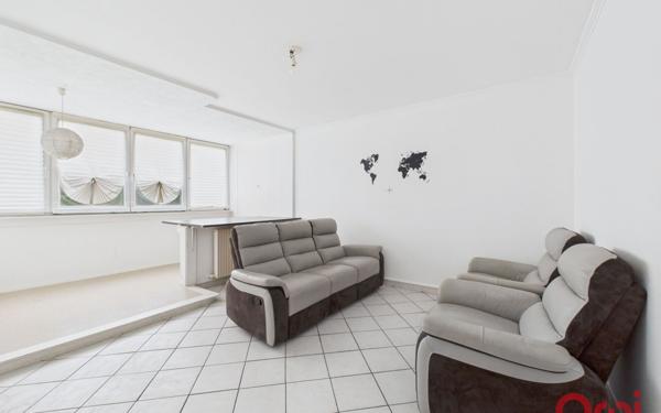 Appartement à vendre    3 pièces • 70 m2 Hoenheim