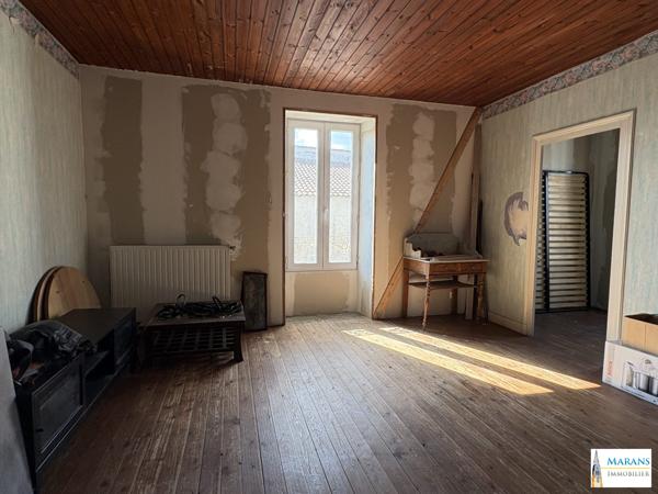 Maison en pierre 4 pièces – LA TAILLÉE