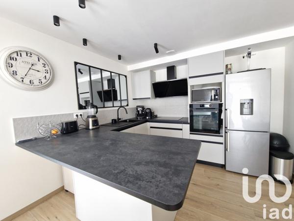 Maison traditionnelle 6 pièces de 116 m² à Thouaré-sur-Loire (44470)