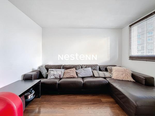 Appartement Saint Ouen Sur Seine 5 pièce(s) 108 m2 - Mairie de Saint Ouen - Metro 14 et 13 - Commerces et Transports