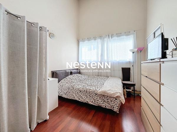 Appartement Saint Ouen Sur Seine 5 pièce(s) 108 m2 - Mairie de Saint Ouen - Metro 14 et 13 - Commerces et Transports