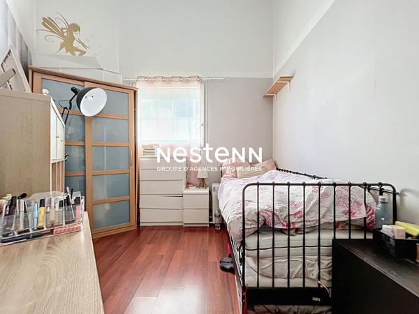 Appartement Saint Ouen Sur Seine 5 pièce(s) 108 m2 - Mairie de Saint Ouen - Metro 14 et 13 - Commerces et Transports