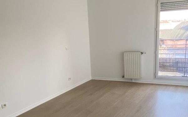 Appartement à louer    3 pièces • 68,96 m2 Saint-Denis