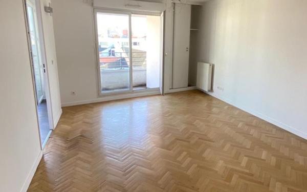 Appartement à louer    3 pièces • 68,96 m2 Saint-Denis