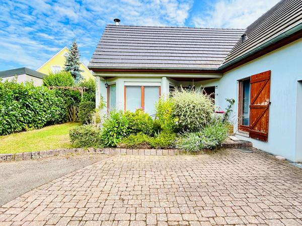 Maison - 6 pièces - 147 m²