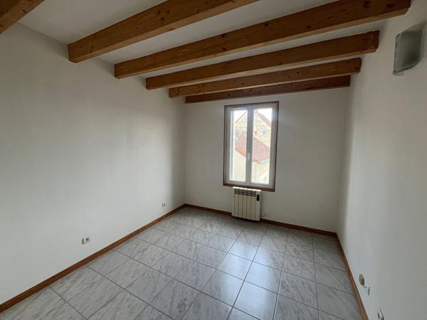 Maison 3 pièces à louer Lésigny - 86270 / Réf: 673