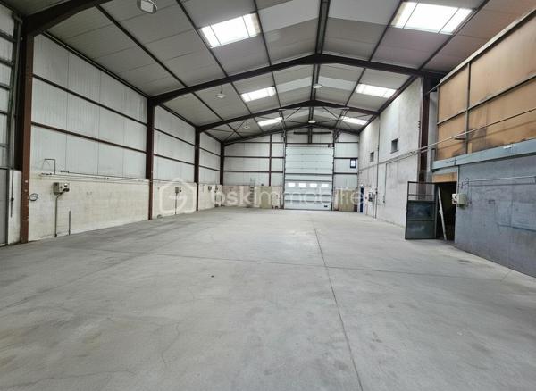 Local d'activités de 770 m²