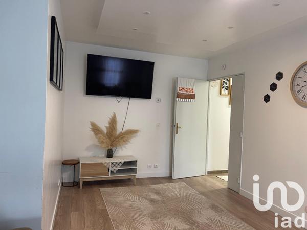 Appartement 3 pièces de 60 m² à Savigny-le-Temple (77176)