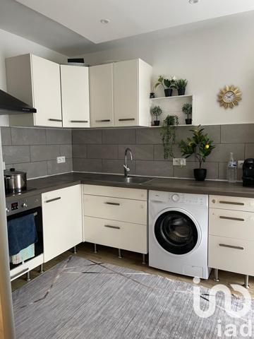 Appartement 3 pièces de 60 m² à Savigny-le-Temple (77176)