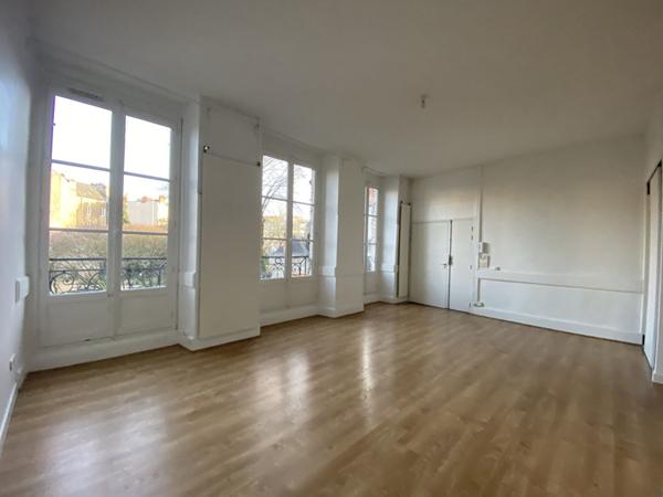 PROCHE PREFECTURE T4 LUMINEUX,  
Nantes 44000
