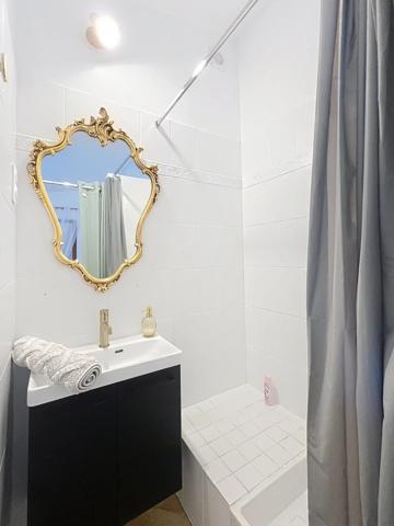 ENSEMBLE DE GITES, 3.68ha PYRENEES ORIENTALES