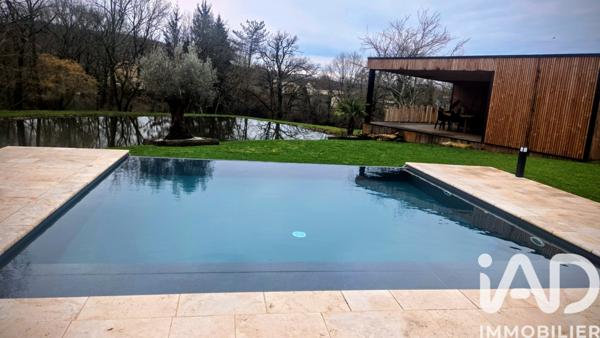 Maison à vendre 8 pièces 265 m² Lacapelle-Marival