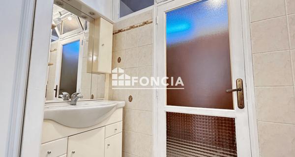 À vendre Appartement 2 pièces 42.22 m² - Cluses 74300