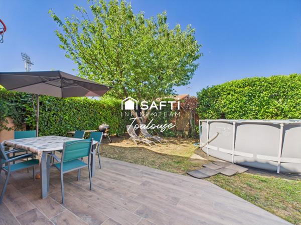 Villa duplex de 1991 avec jardin et garage. Quartier Naspe Selery. 3 chambres Proche école