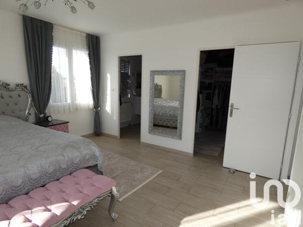 Maison 5 pièces de 96 m² à Avignon (84000)