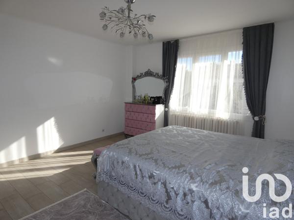 Maison 5 pièces de 96 m² à Avignon (84000)