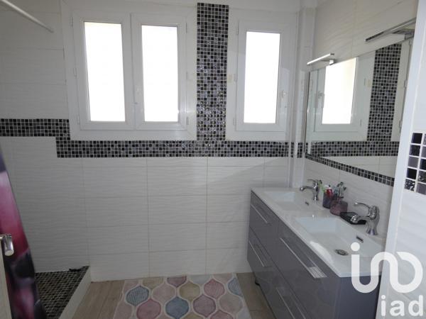 Maison 5 pièces de 96 m² à Avignon (84000)