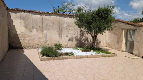 Maison  5 pièce(s)  3 chambre(s)  90 m²