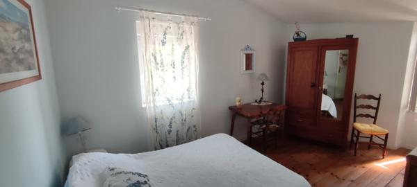 Maison  5 pièce(s)  3 chambre(s)  90 m²