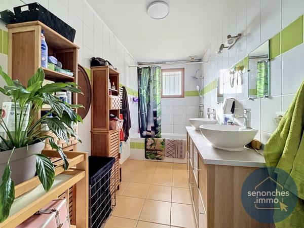 PAVILLON DE PLAIN-PIED 4 CHAMBRES – 100 M² HABITABLES – TERRAIN DE 2 244 M² – ENVIRONNEMENT CALME ET VERDOYANT