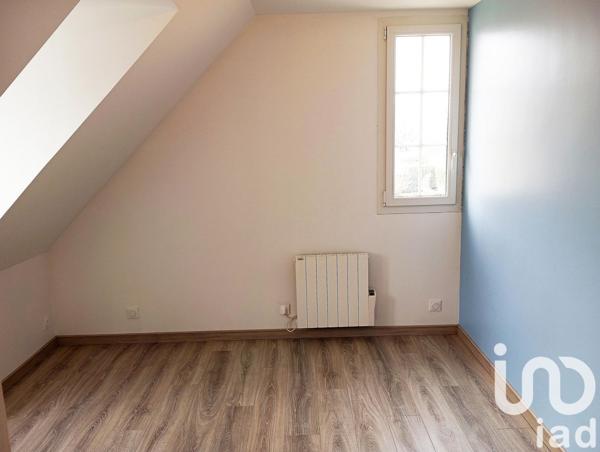 Maison 5 pièces de 96 m² à Coudun (60150)