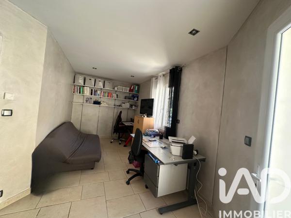 Maison à vendre 5 pièces 190 m² Le Cannet-des-Maures