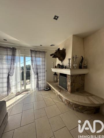 Maison à vendre 5 pièces 190 m² Le Cannet-des-Maures