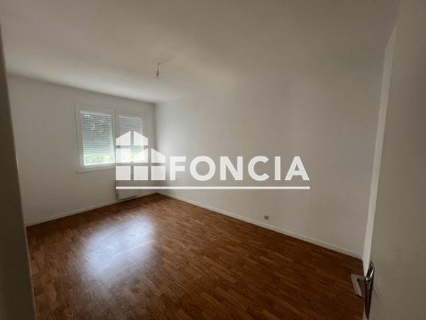 Location Appartement 4 pièces 72.96 m² - 29H RUE DU GRAND FAUBOURG Chartres 28000