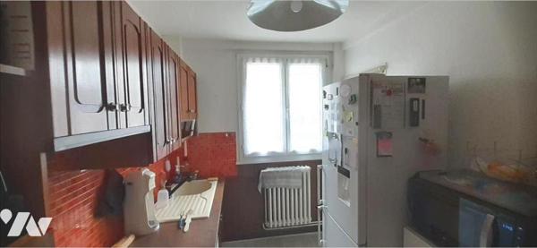 Besançon, Palente : Appartement Loué, T3 71 m² en premier étage avec garage