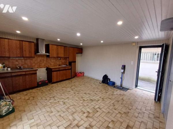 Maison de ville avec extérieur