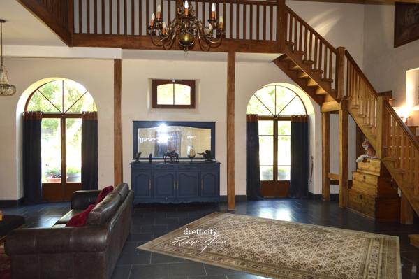 Maison 30 pièces - 815 m² Bien prestige