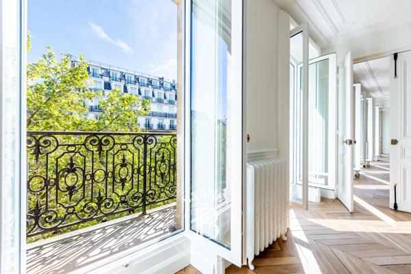 Paris 8ème, Appartement 4 Chambres -  253 m² à vendre