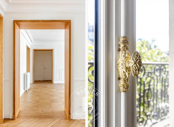 Paris 8ème, Appartement 4 Chambres -  253 m² à vendre