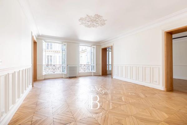 Paris 8ème, Appartement 4 Chambres -  253 m² à vendre