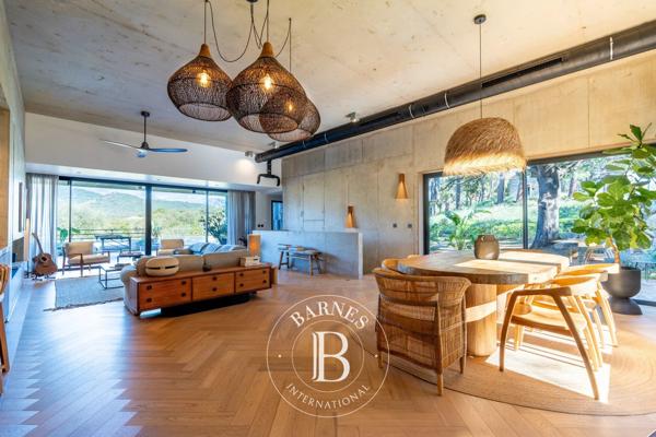 Lecci, Villa 4 Chambres -  250 m² à vendre