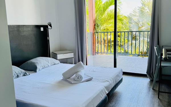 Maison à vendre    5 pièces •  Le Vauclin