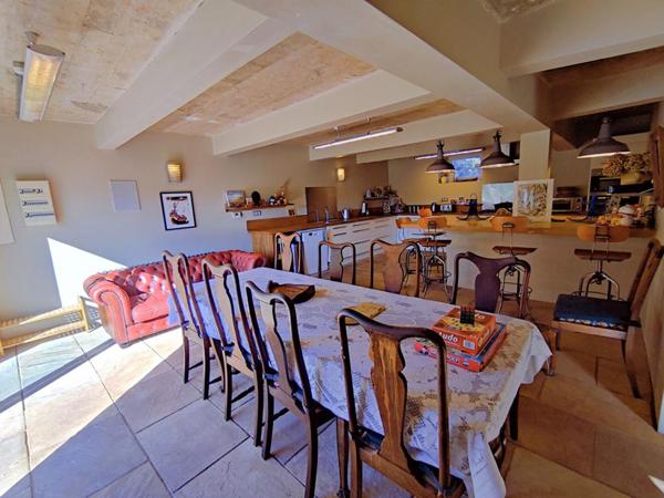 Demeure  8 pièce(s) 239 m2