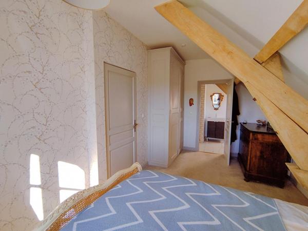 Demeure  8 pièce(s) 239 m2