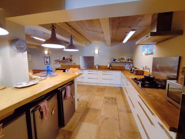 Demeure  8 pièce(s) 239 m2