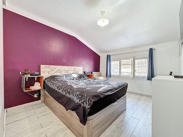 Maison Camaret-sur-aigues d'environ 62m² habitables