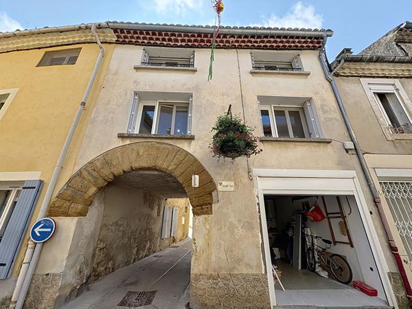 Maison Camaret-sur-aigues d'environ 62m² habitables