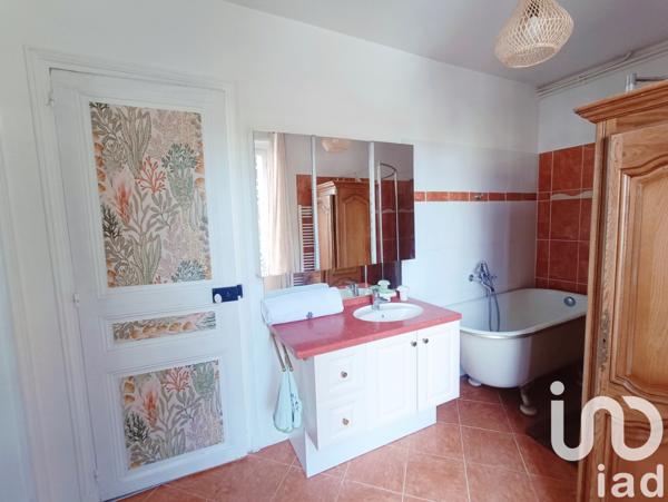 House for sale 8 rooms 294 m² Bourg-la-Reine