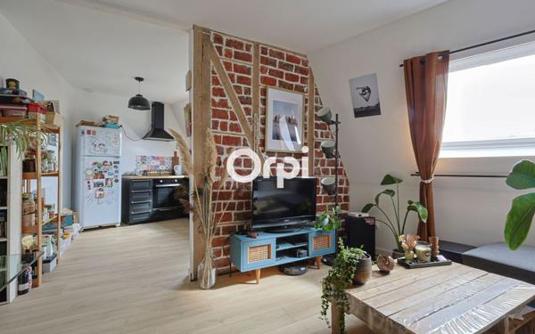 Appartement à vendre    2 pièces • 75,88 m2 Lille