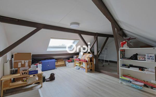 Appartement à vendre    2 pièces • 75,88 m2 Lille