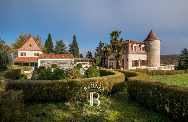 Cahors, Château 7 Chambres -  300 m² à vendre