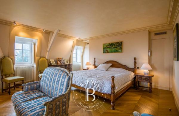 Cahors, Château 7 Chambres -  300 m² à vendre