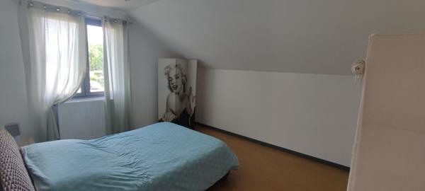 Maison d Architecte avec Piscine sur Grand Terrain Arbore - Proche Commodites !