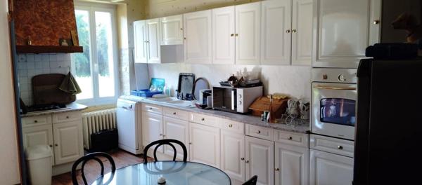 Maison à REIGNAC, 16360 - 4 pièces 174m²