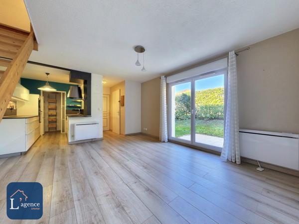 Appartement Type Maison T3 en Duplex avec Jardin Prevessin Moëns 01280